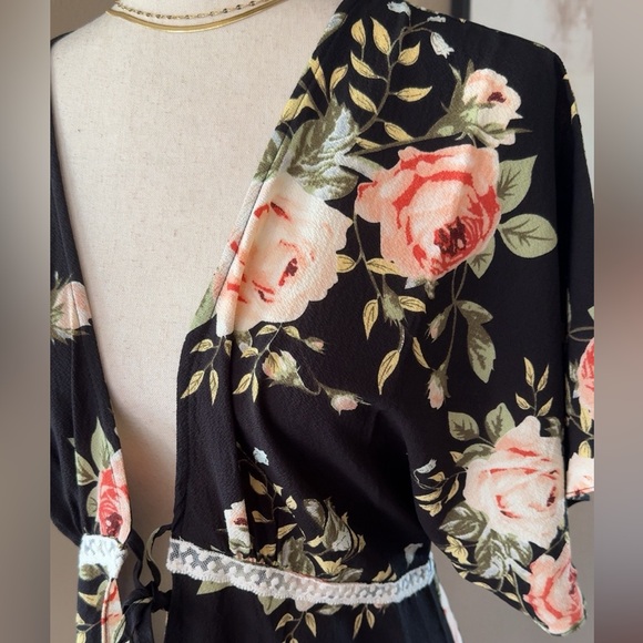 Floral print kimono lace detail cardigan - Picture 3 of 7